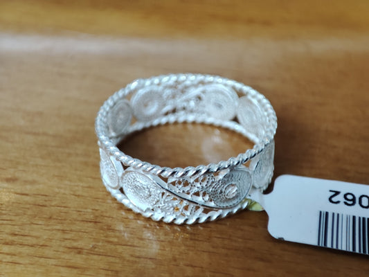 OLD and NEW ringband