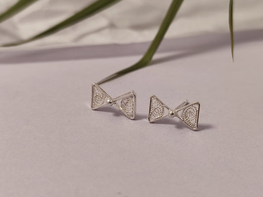 Small Bow Earrings - Pin