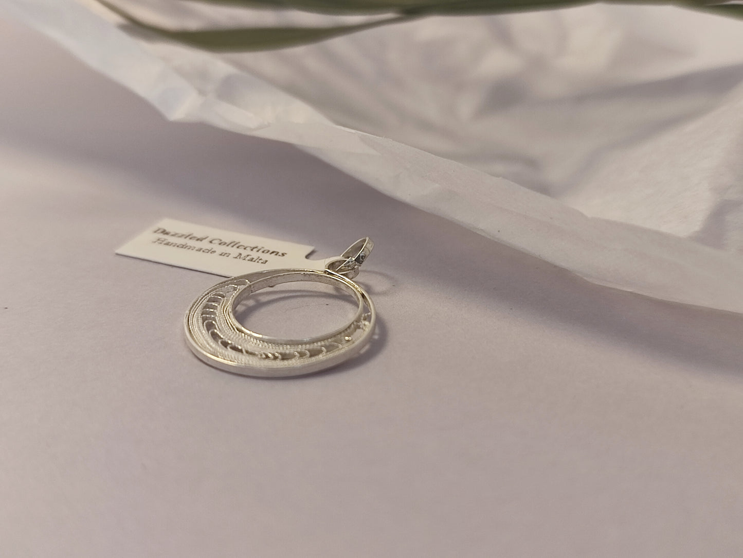 Simple Pendant