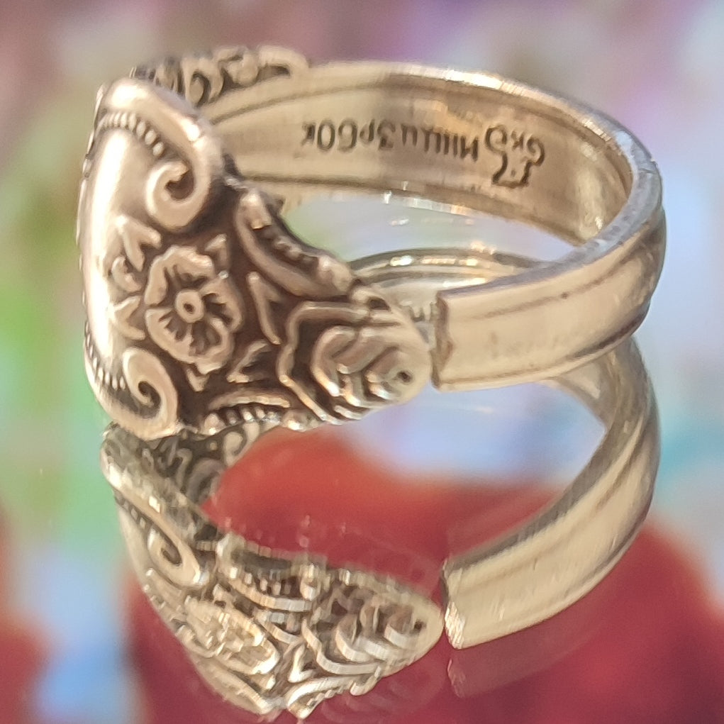 The regal pair - Spoon rings for a couple