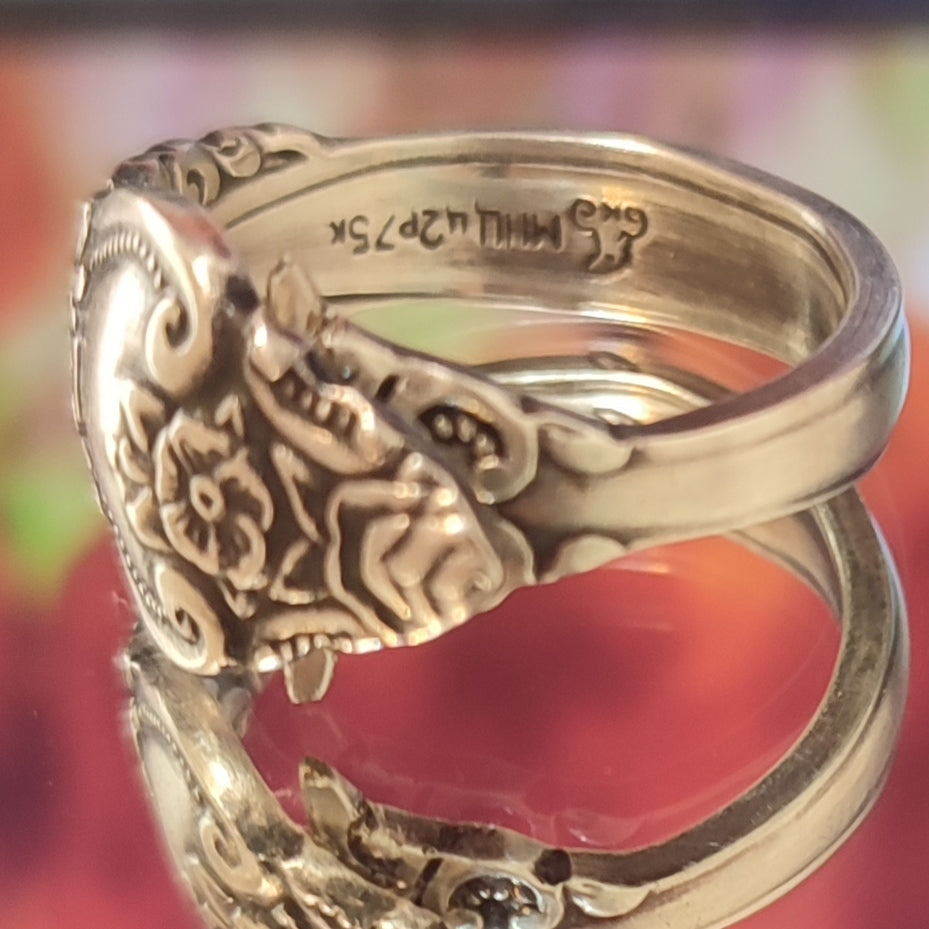 The regal pair - Spoon rings for a couple