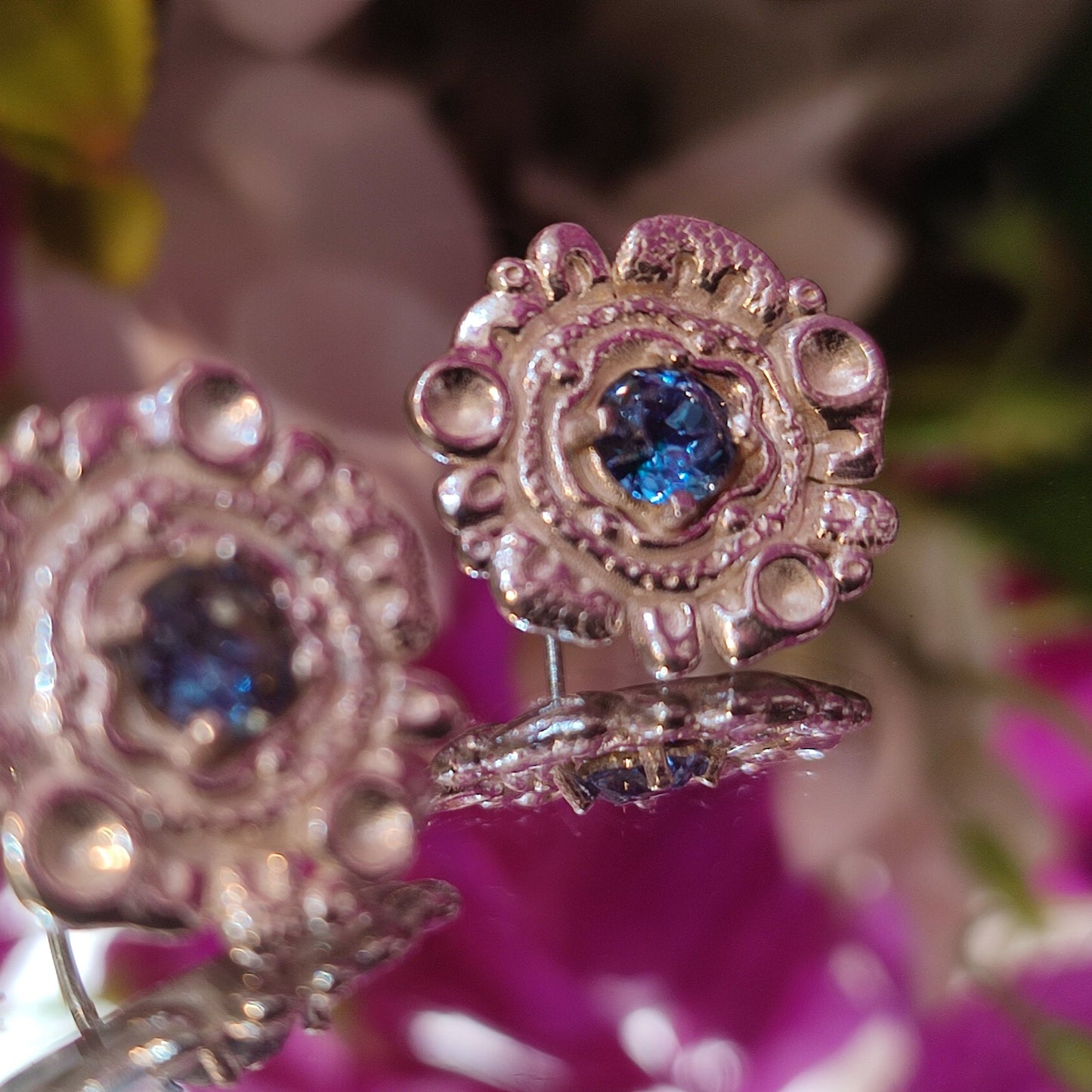 Heart of SeaUrchin - Earrings