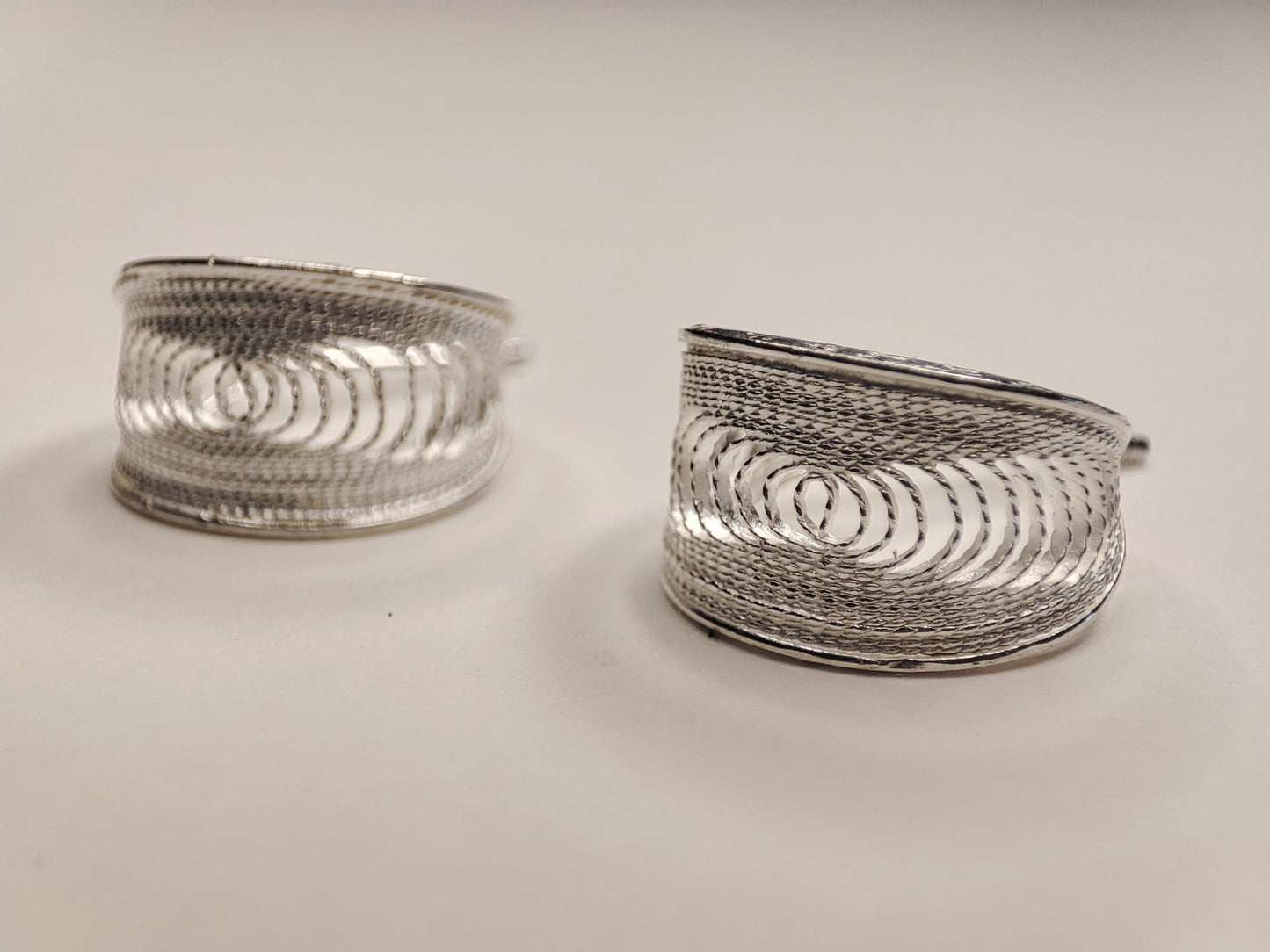 Hooped Filigree